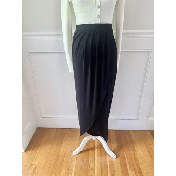 Green Envelope Black Tulip Midi Skirt Small - Picture 1 of 4